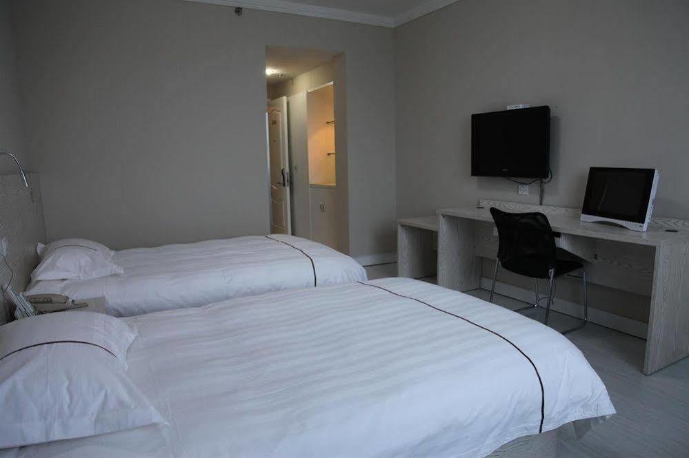 Huzhou Youyou Holiday Hotel Nanxun Exterior photo